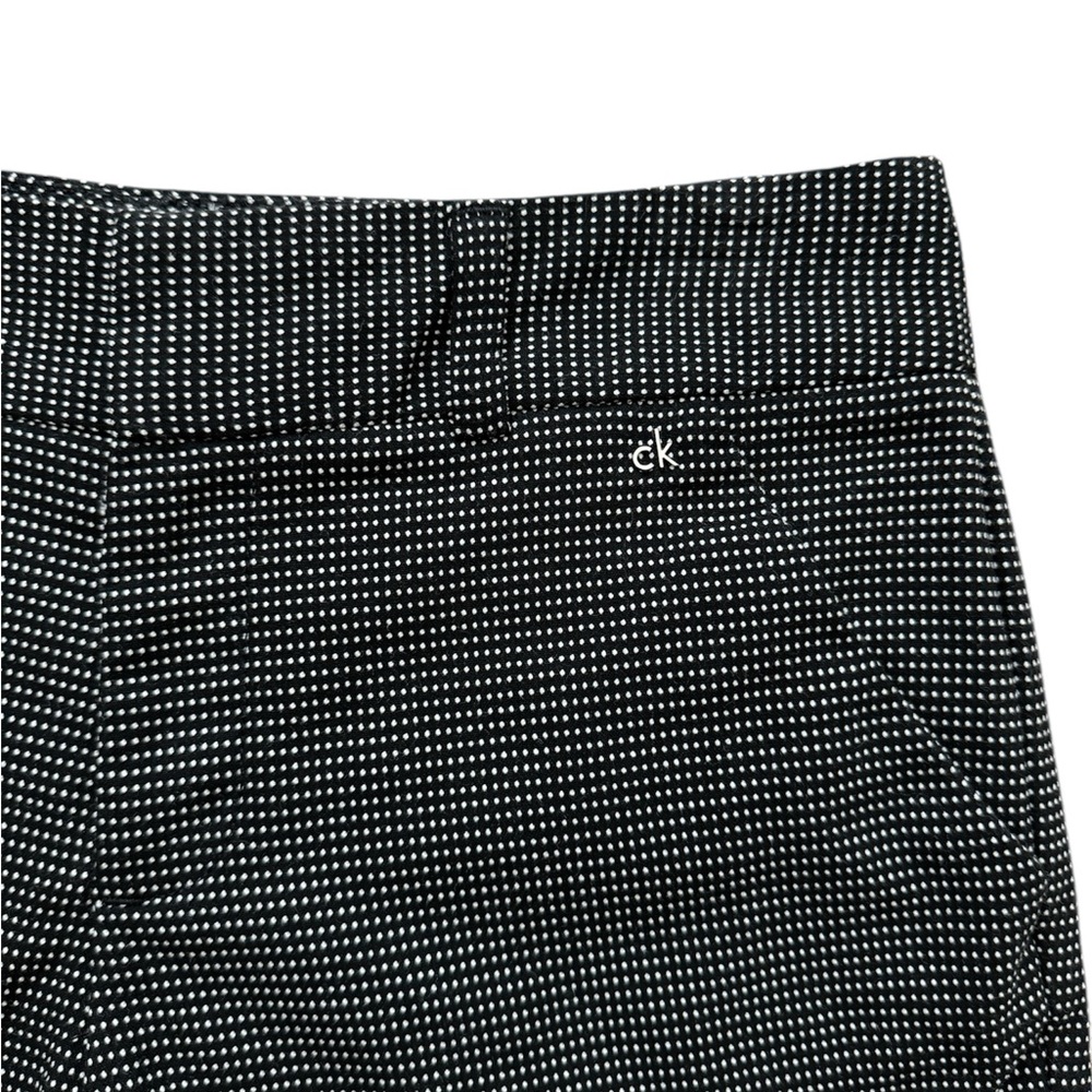 Calvin Klein Shorts size 4 - Picture 2 of 4
